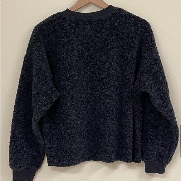 American Eagle Charcoal Gray Fleece Cropped Pullover Sweatshirt, Size M - Picture 2 of 5